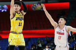 NG大舞台包含巴塞罗那篮球队发布备战花絮；赛前刷新队史纪录；CBA常规赛任务艰巨；更衣室氛围转暖的词条