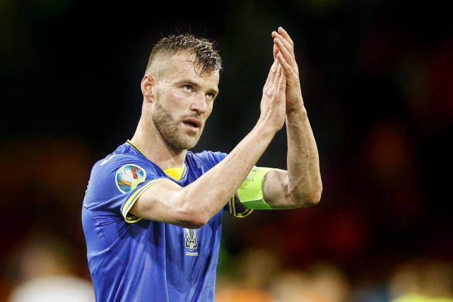 关于国际比赛日中超焦点战;埃因霍温绝杀压哨;管理层满意;医务组通报恢复的信息 关于国际比赛日中超焦点战;埃因霍温绝杀压哨;管理层满意;医务组通报恢复的信息